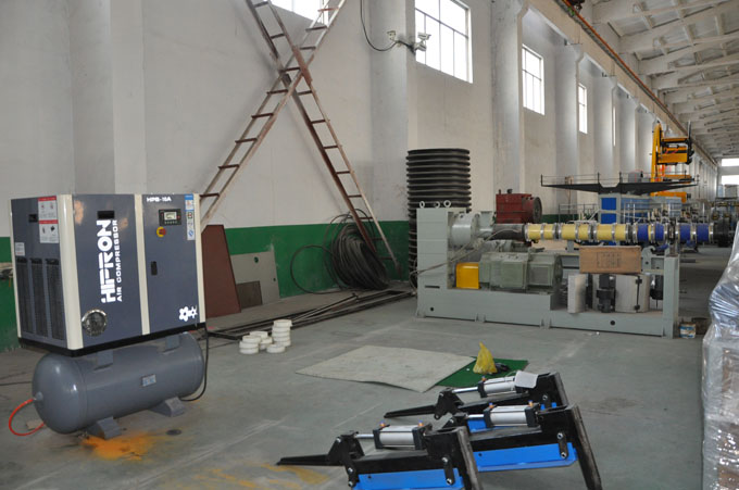 塑料機(jī)械行業(yè)風(fēng)淋室案例