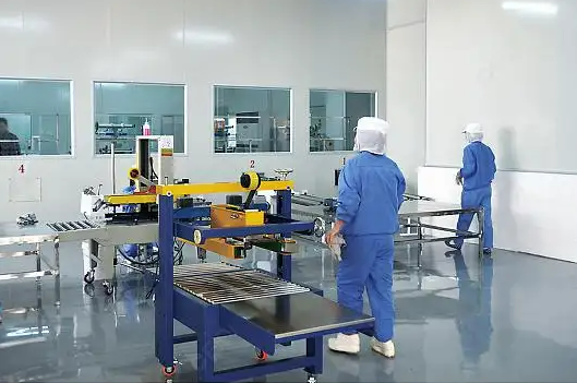 生物制藥潔凈車間效果圖